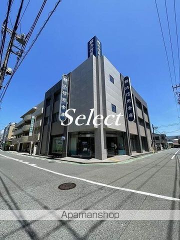 コンビニ　ローソンストア１００横浜大口通店（コンビニ）まで312m