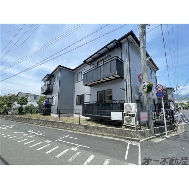 エントランス　建物外観