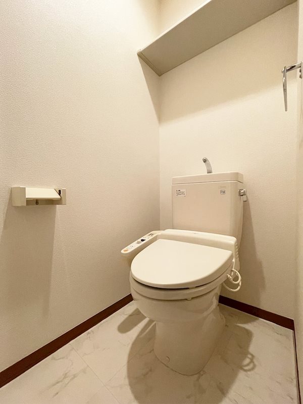プレズィール白金のトイレ写真