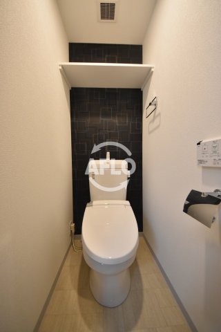 トイレ　サムティ都島ノース　温水洗浄便座