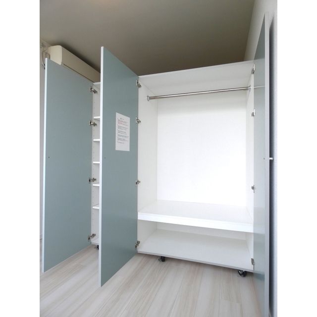 収納　■洋室■クローゼット収納