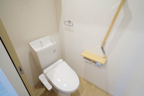 シャーメゾン エヌベールのトイレ写真