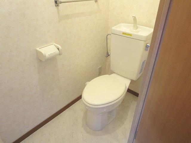ST21のトイレ写真