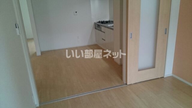 ニューヴェルデIの居間写真