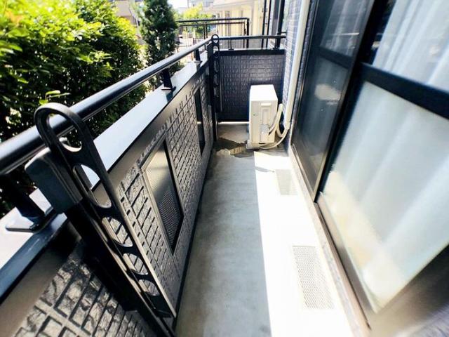 ファミール三軒屋 B棟の内装写真