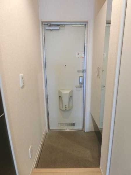 Erbenheim Vの玄関写真