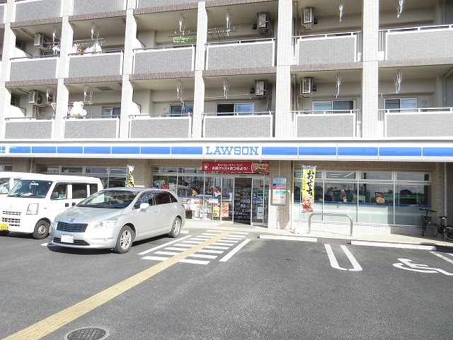 コンビニ　ローソン（コンビニ）まで180m