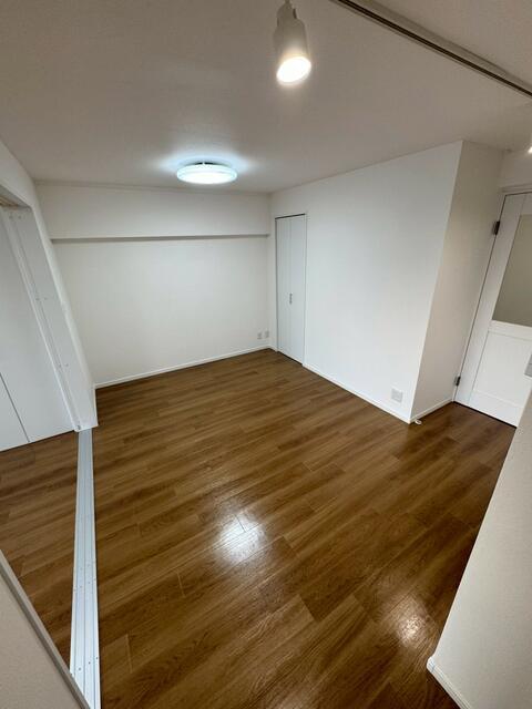 居室・リビング　※別部屋参考写真