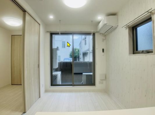 居室・リビング　ゆったりとした居間です