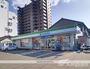 コンビニ　ファミリーマート（コンビニ）まで507m