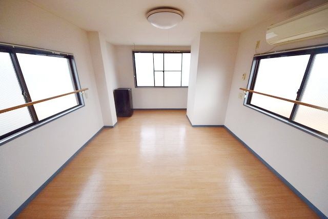 居室・リビング　★お部屋探しはタウンハウジング高幡不動店まで★