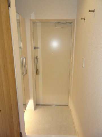 玄関　きれいな玄関です