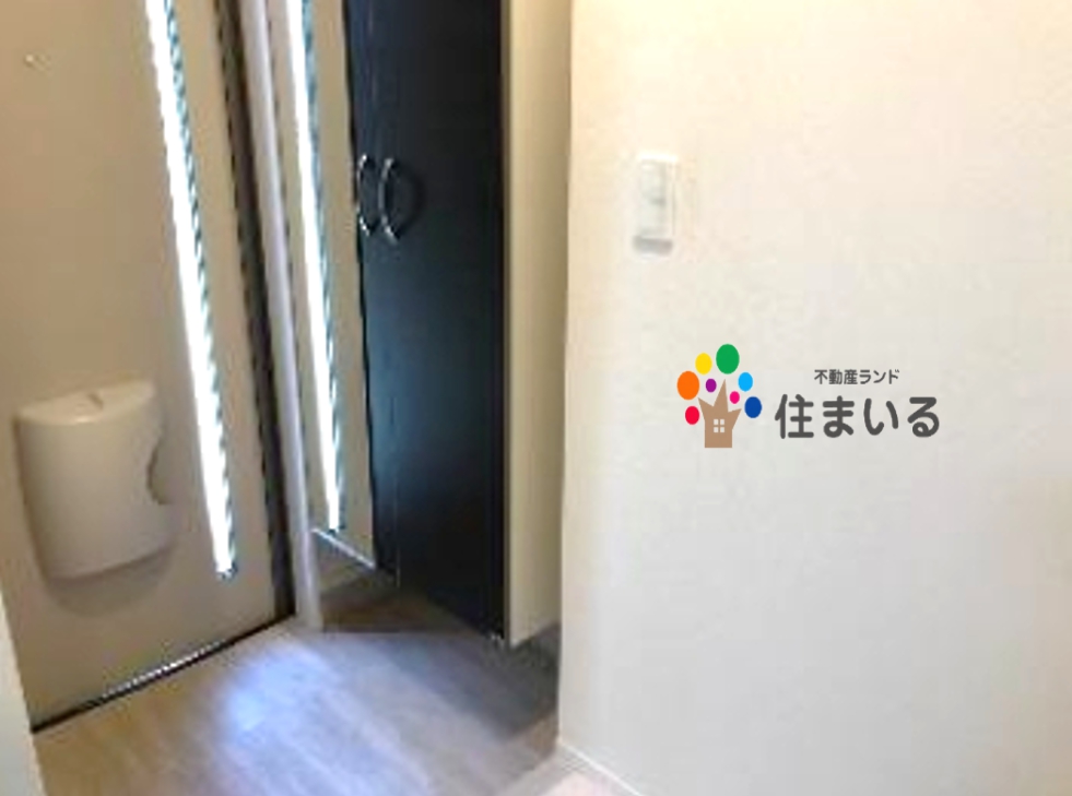 玄関　※写真は同型タイプとなります