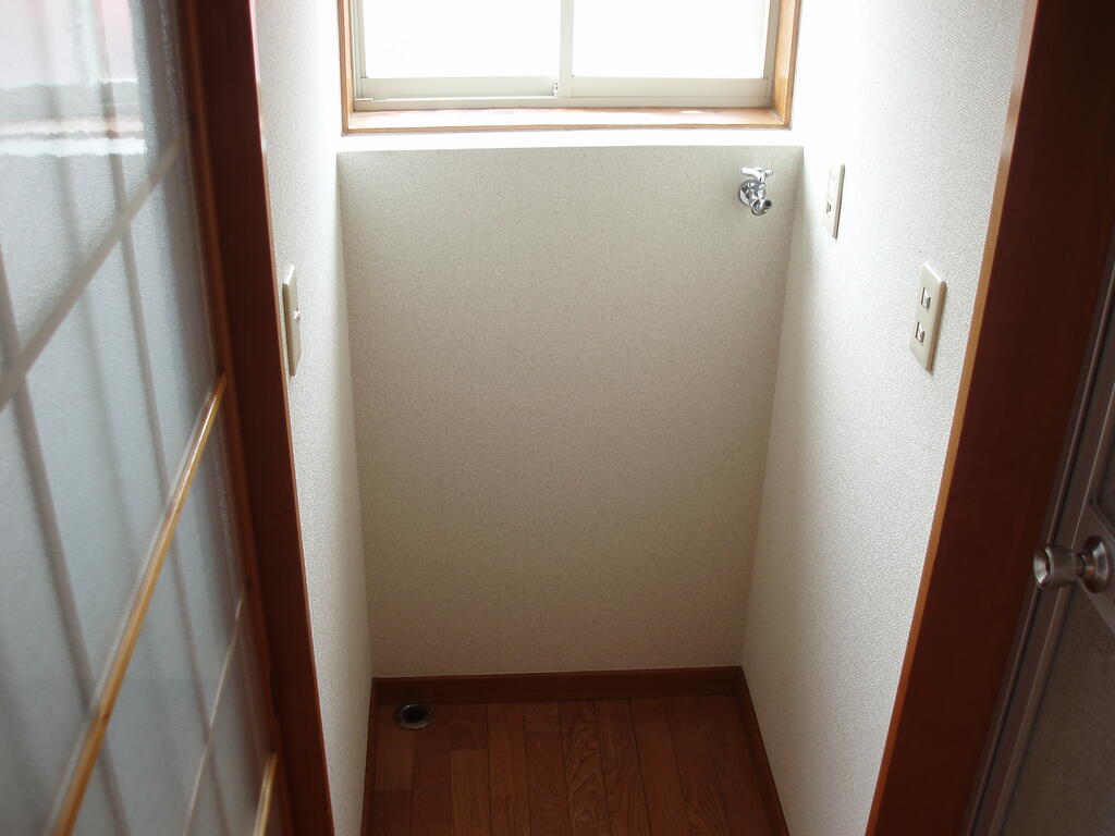 洗面設備　洗濯機置場