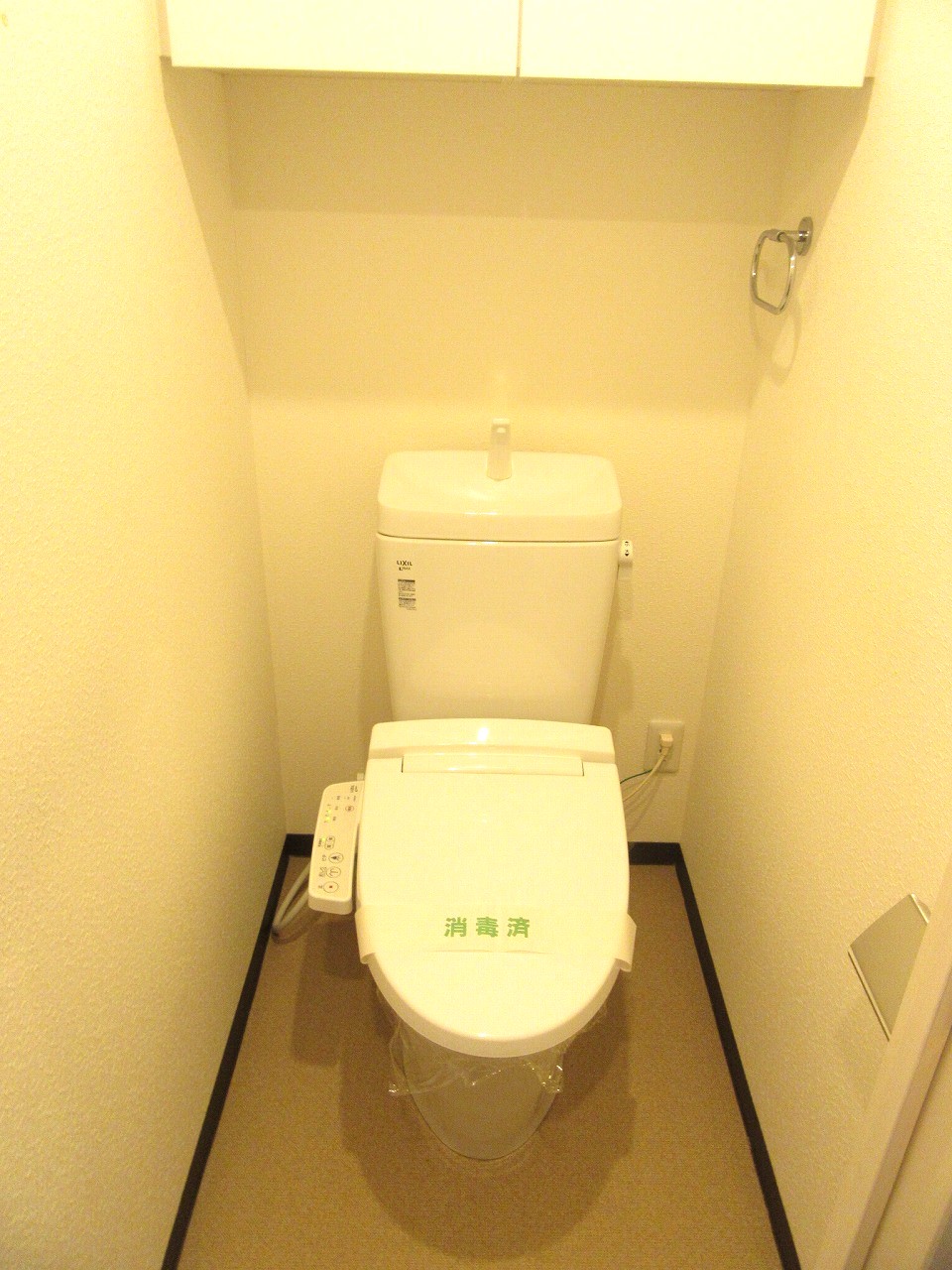 トイレ　（同タイプ4階の参考写真）