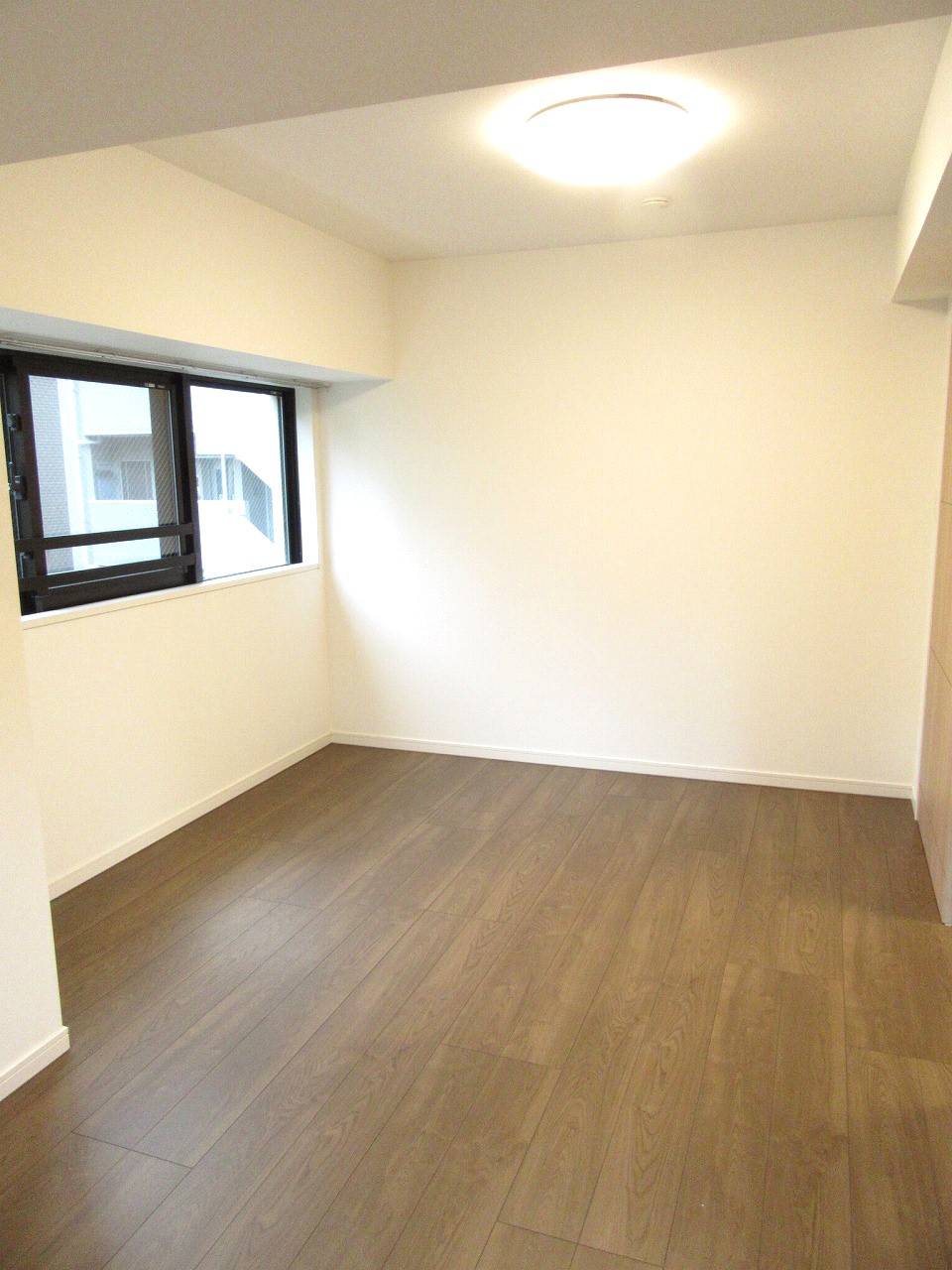 その他部屋・スペース　（同タイプ4階の参考写真）