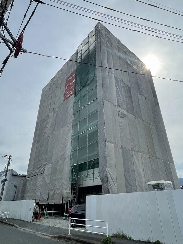 北九州市門司区松原のマンションの建物外観