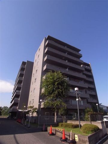 八王子市四谷町のマンションの建物外観