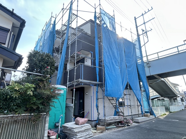 【ベラビスタ春日部の建物外観】