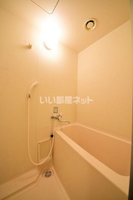 サンプラザ神楽の風呂写真