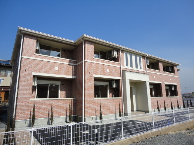 建物外観　外観写真（昼）