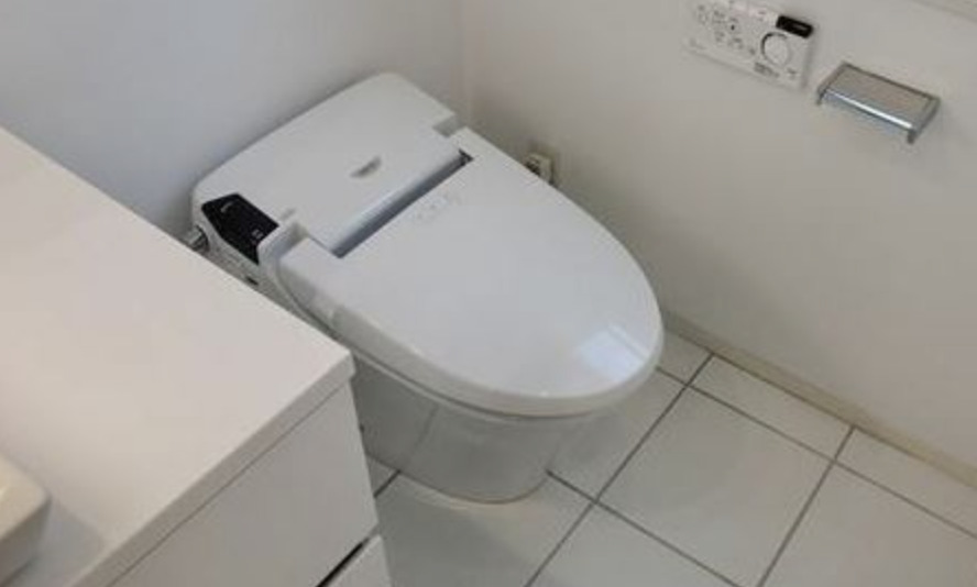 トイレ　コンパクトで使いやすいトイレです