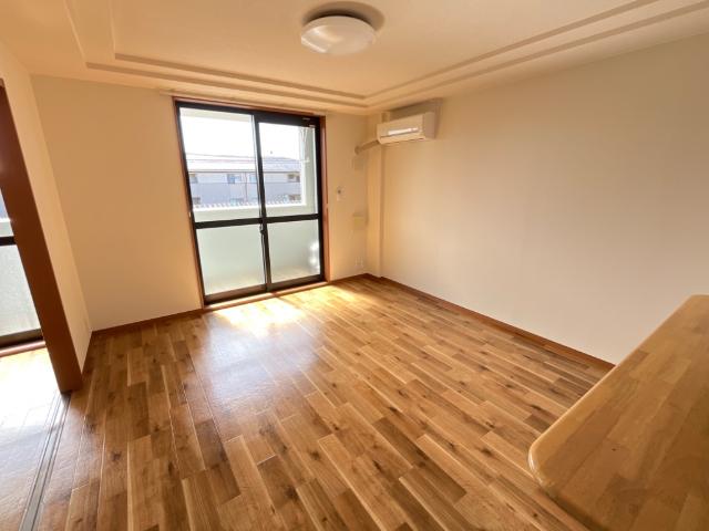 居室・リビング　リビング