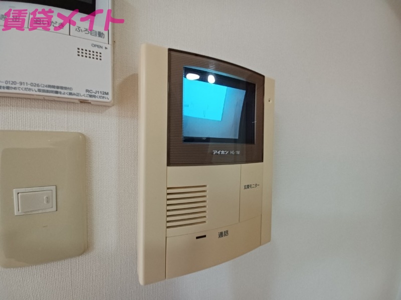 セキュリティ　同物件別部屋写真