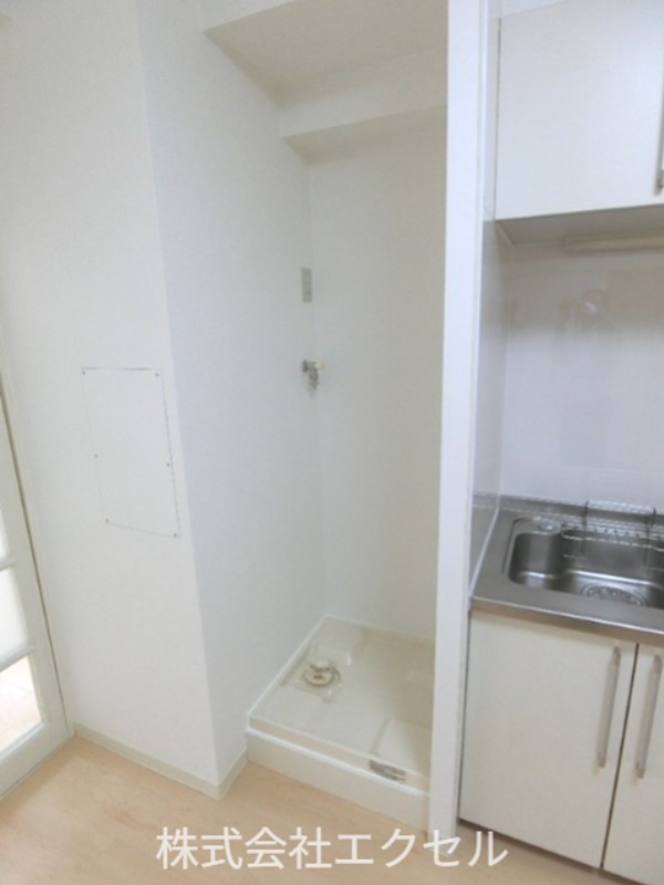 その他　室内洗濯機置場です。