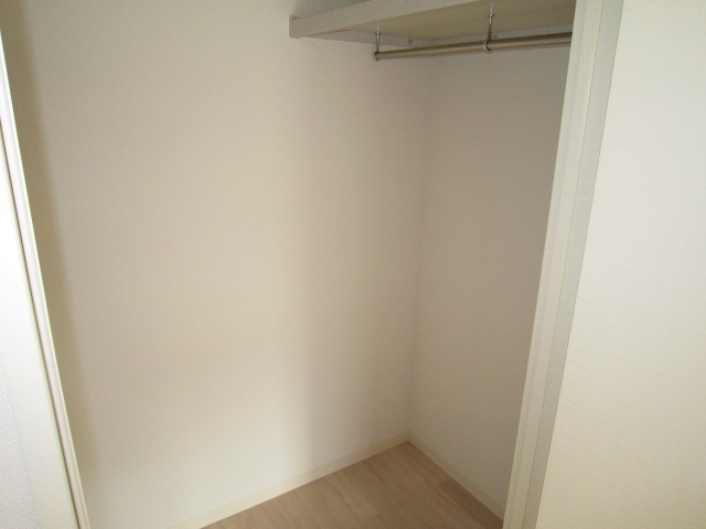 収納　※写真は別のお部屋です。現況を優先させて頂きます。