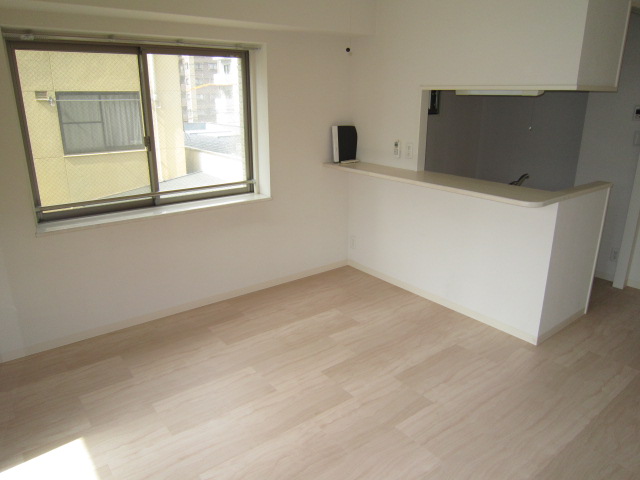 居室・リビング　※写真は別のお部屋です。現況を優先させて頂きます。