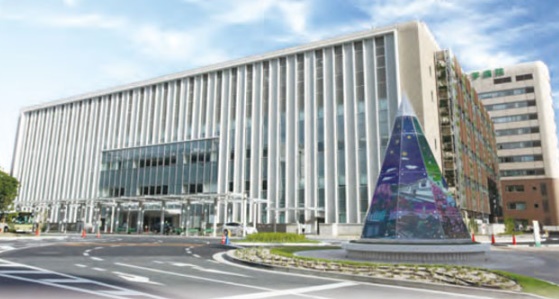 大学・短大　国立広島大学医学部（大学・短大）まで819m