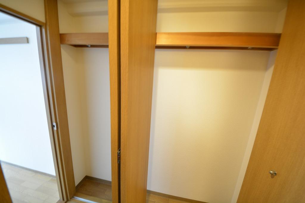 収納　エステムコート大阪城南　クローゼット