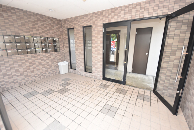 ロビー　エントランス