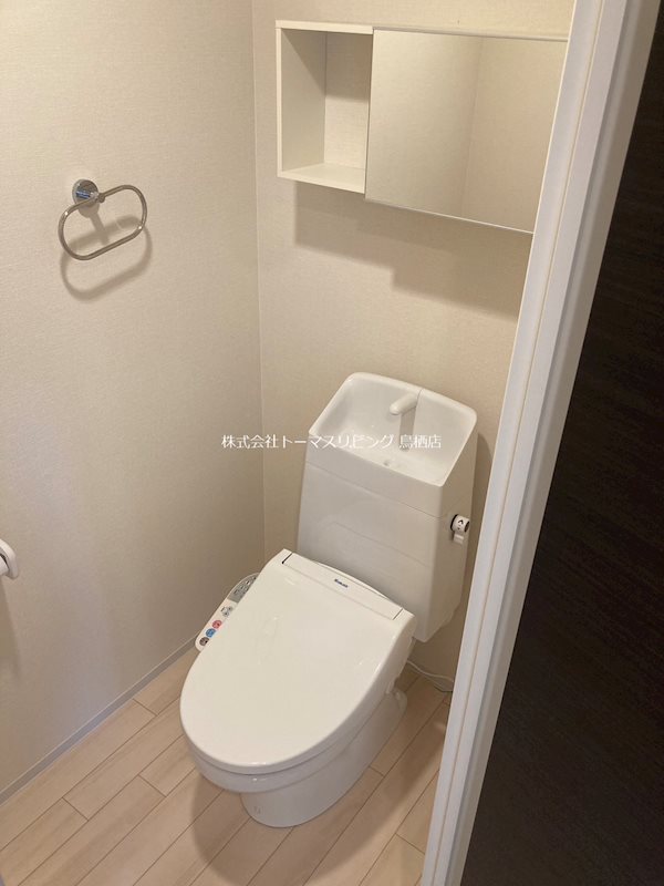 トイレ　同型写真