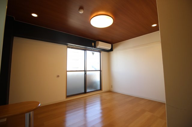 居室・リビング　ラシーヌ天王寺