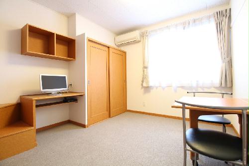 居室・リビング　当社でも人気のあるベッドタイプのお部屋です！