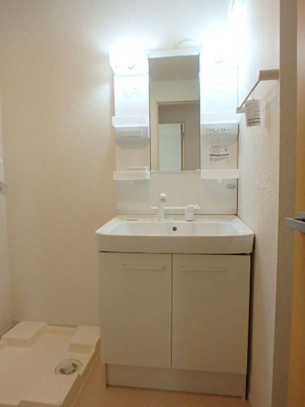 洗面設備　図面と現状に相違がある場合には現状を優先