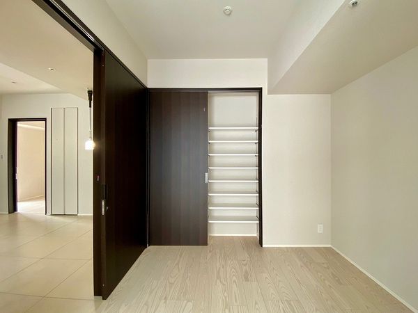 その他部屋・スペース　6.3帖の洋室