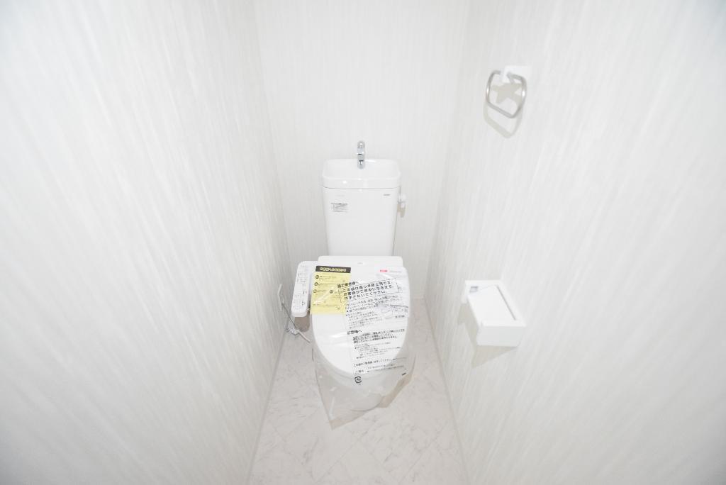 トイレ　シャワー付トイレ