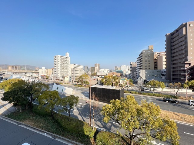 眺望　＊他号室の写真を使用。