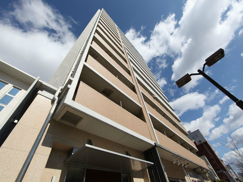 建物外観　外観　オートロック付　防犯カメラ付　宅配BOX