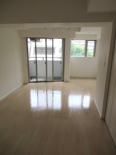 居室・リビング　※別室参考写真