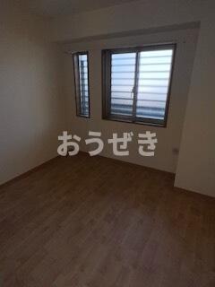 居室・リビング　?