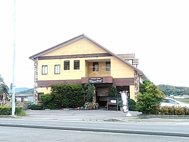 飲食店　ビストロシェ・イシダ西尾店（飲食店）まで638m