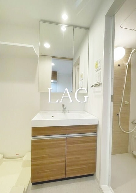 洗面設備　洗面台です。