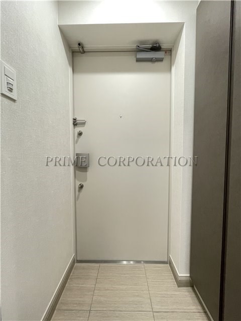 玄関　※参考写真※