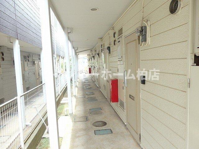 エントランス　毎日通るエントランスはこのようになっています