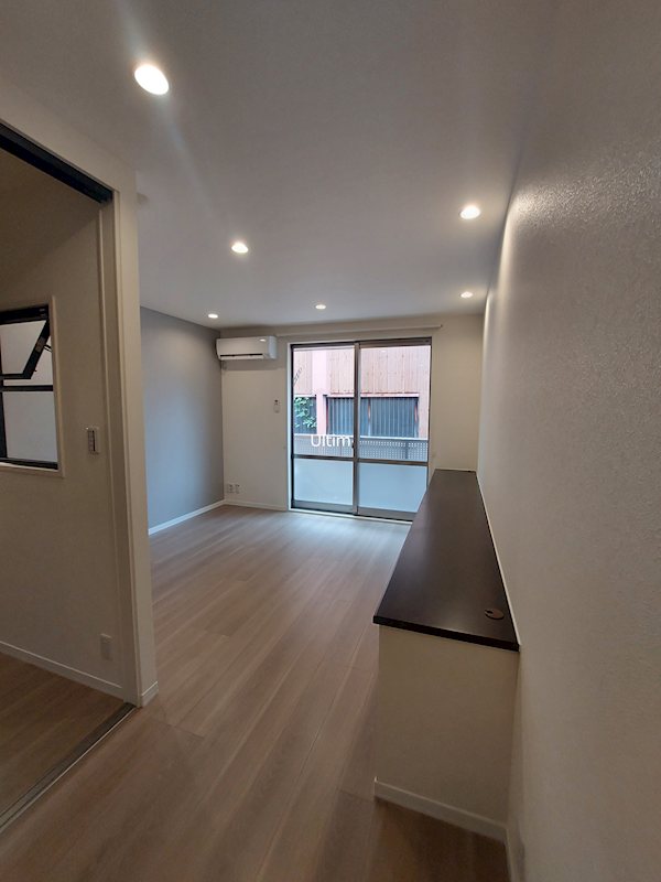 居室・リビング　※別のお部屋のお写真です。御参考までに。