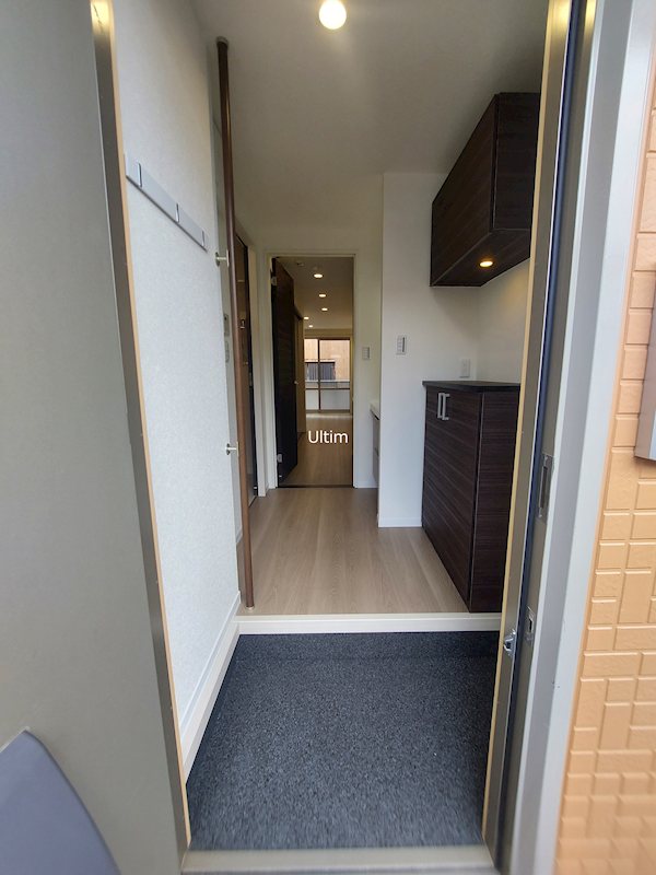 玄関　※別のお部屋のお写真です。御参考までに。